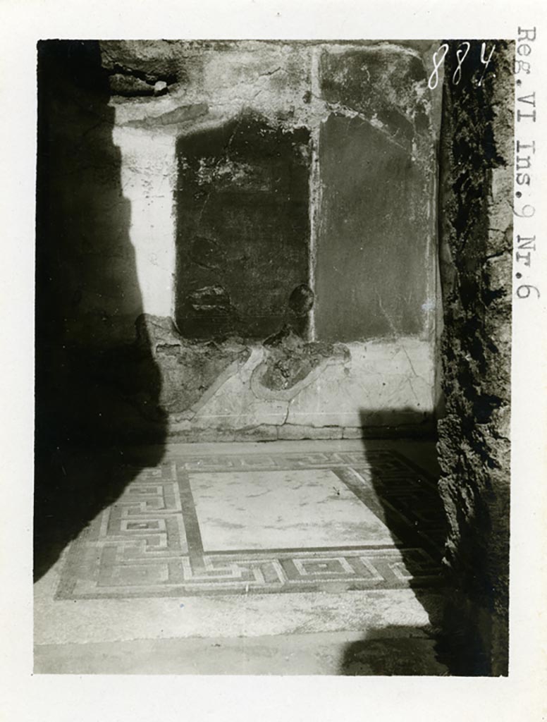 VI.9.6 Pompeii. Pre-1937-39. Room 12, looking towards north wall and mosaic floor from doorway.
Photo courtesy of American Academy in Rome, Photographic Archive. Warsher collection no. 884.