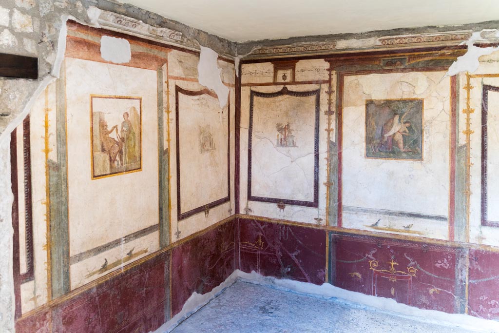 VI.9.6 Pompeii. January 2023. Room 21, looking towards south-west corner. Photo courtesy of Johannes Eber.