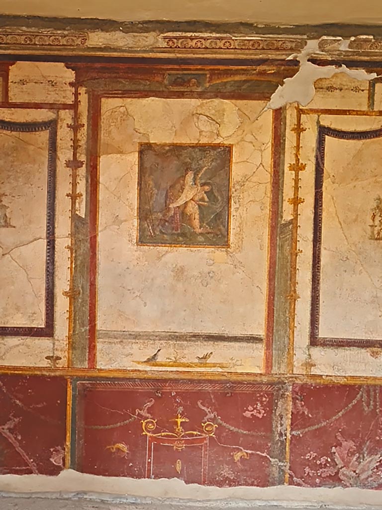 VI.9.6 Pompeii. November 2023. Room 21, central panel on west wall. Photo courtesy of Giuseppe Ciaramella.