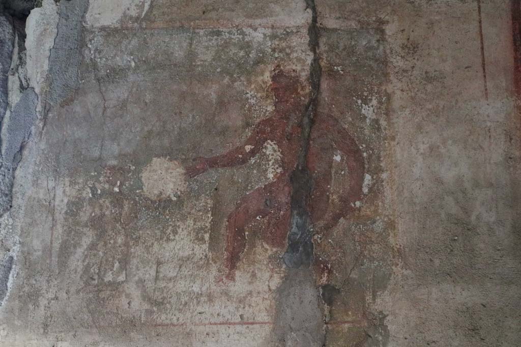 VI.10.1 Pompeii. December 2018.
Central wall painting from south wall of rear room of Polyphemus watching Galatea on a dolphin. Photo courtesy of Aude Durand.