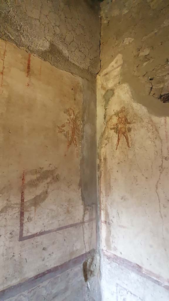 VI.10.1 Pompeii. July 2021. South-west corner of rear room.
Foto Annette Haug, ERC Grant 681269 DCOR.
