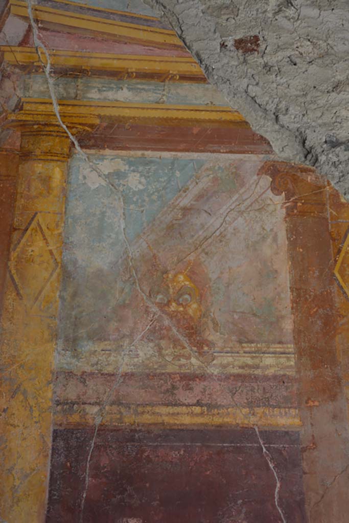 VI.11.10 Pompeii. November 2017. Room 43, detail from east wall at south end.
Foto Annette Haug, ERC Grant 681269 DÉCOR