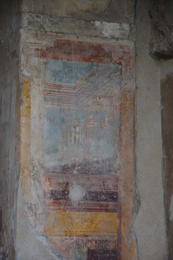 VI.11.10 Pompeii. October 2017. Room 46, detail from north-east corner on east side of bed alcove.
Foto Annette Haug, ERC Grant 681269 DÉCOR