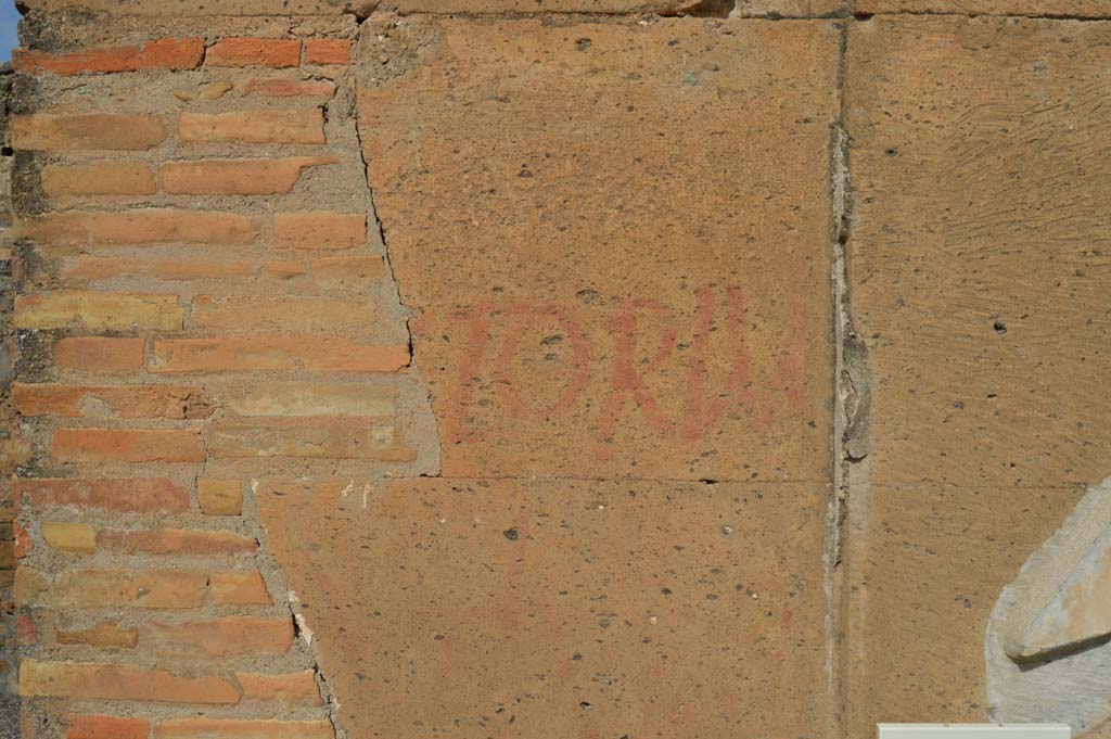 VI.12.2 Pompeii. March 2018. Detail of remaining graffiti on pilaster on west (left) side of entrance doorway.
Foto Taylor Lauritsen, ERC Grant 681269 DÉCOR.