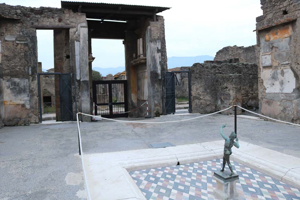 VI.12.2 Pompeii. December 2018.
Looking south-east across impluvium in atrium, towards entrance doorway, in centre. Photo courtesy of Aude Durand.