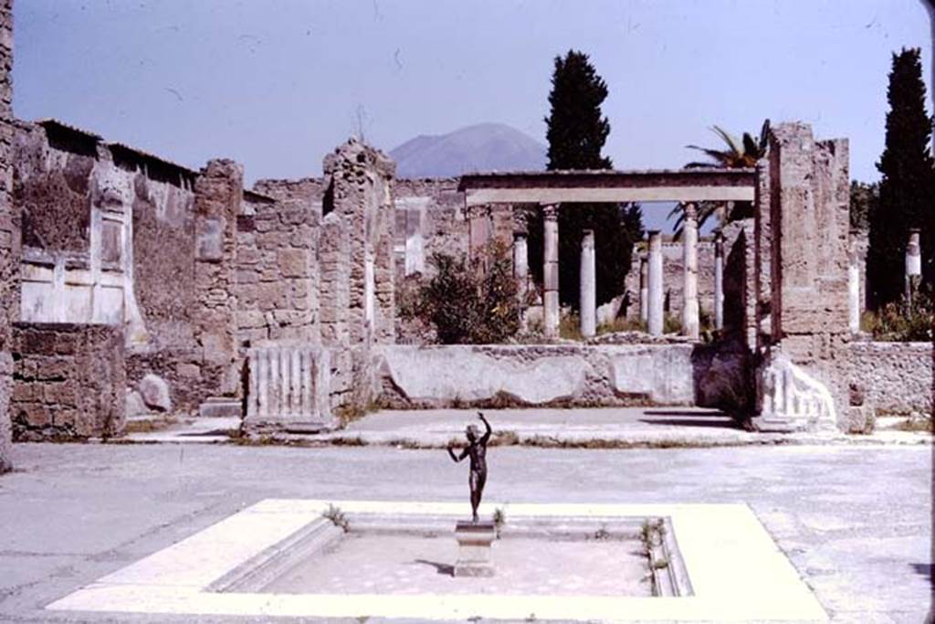VI.12.2, Pompeii. 1964. Looking north across atrium towards tablinum. Photo by Stanley A. Jashemski.
Source: The Wilhelmina and Stanley A. Jashemski archive in the University of Maryland Library, Special Collections (See collection page) and made available under the Creative Commons Attribution-Non Commercial License v.4. See Licence and use details.
J64f1081