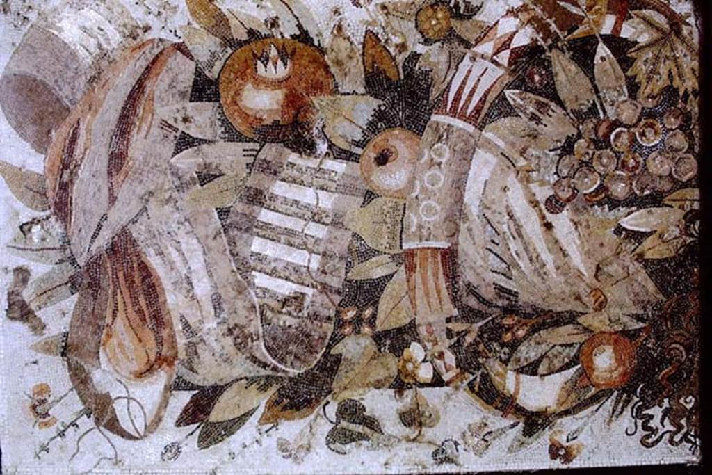 VI.12.2 Pompeii. 1968. Detail from mosaic of fruits, flowers and garlands and two tragic masks. Photo by Stanley A. Jashemski.
Source: The Wilhelmina and Stanley A. Jashemski archive in the University of Maryland Library, Special Collections (See collection page) and made available under the Creative Commons Attribution-Non Commercial License v.4. See Licence and use details.
J68f1036