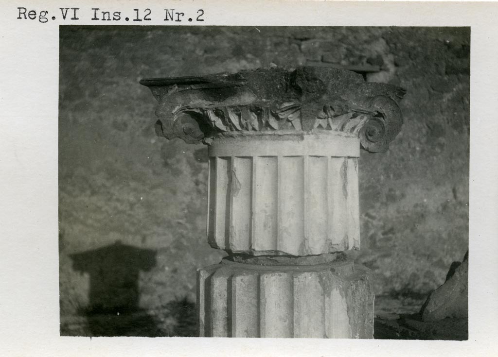 VI.12.2 Pompeii. pre-1937-1939. Capital on column.
Photo courtesy of American Academy in Rome, Photographic Archive. Warsher collection no. 200.