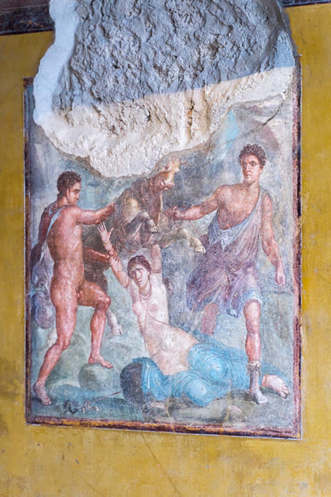 VI.15.1 Pompeii. March 2023.
Central painting on south wall of exedra - the punishment of Dirce. Photo courtesy of Johannes Eber.