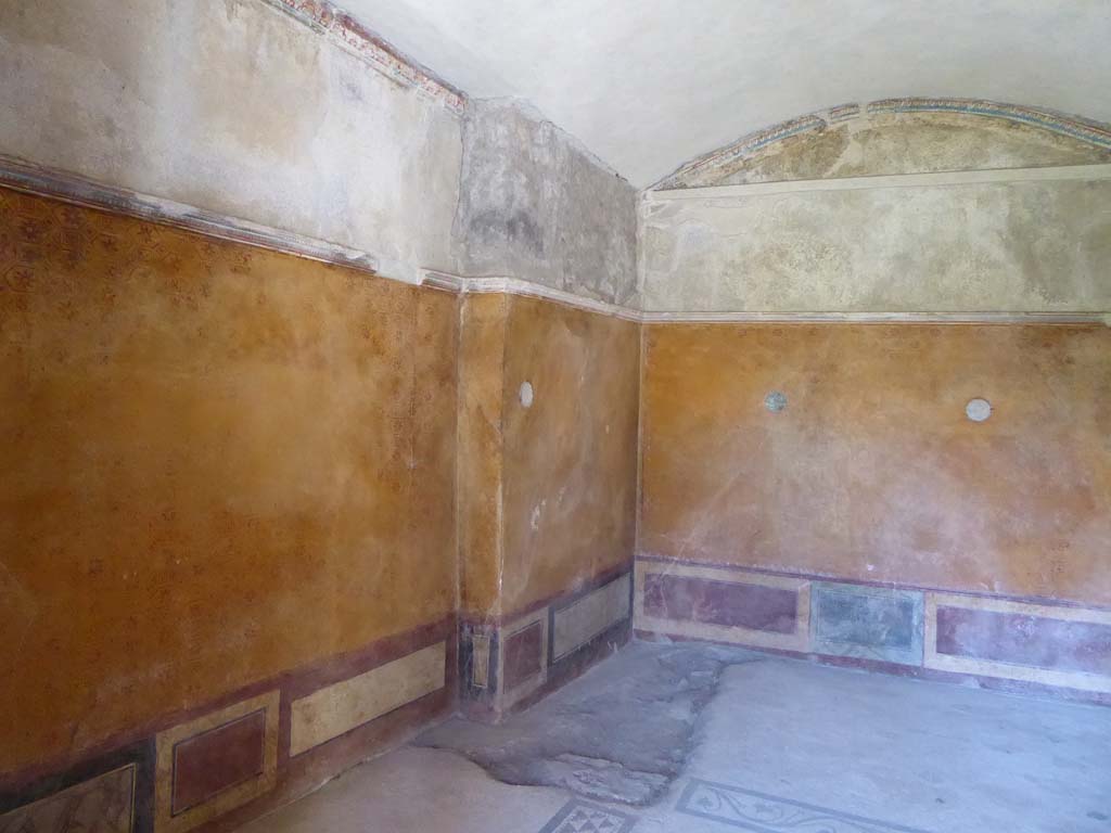 VI.16.7 Pompeii. September 2015. Cubiculum I, looking north along west wall.
Foto Annette Haug, ERC Grant 681269 DÉCOR.