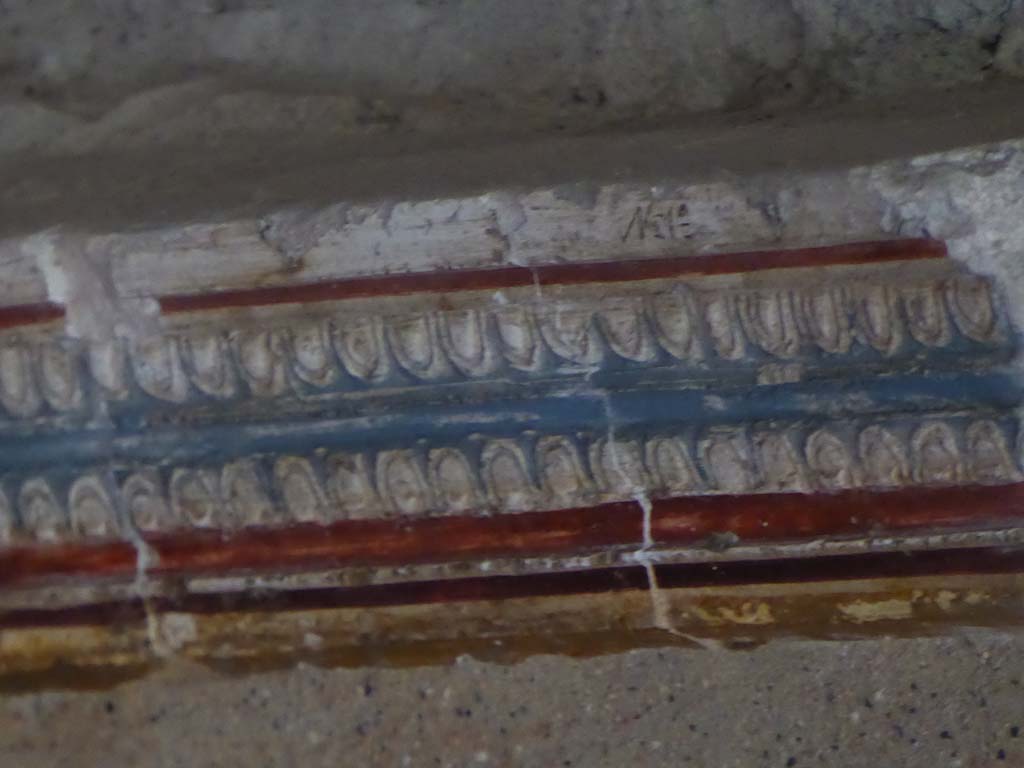 VI.16.7 Pompeii. September 2015. Cubiculum I, detail of cornice on east wall.
Foto Annette Haug, ERC Grant 681269 DÉCOR.