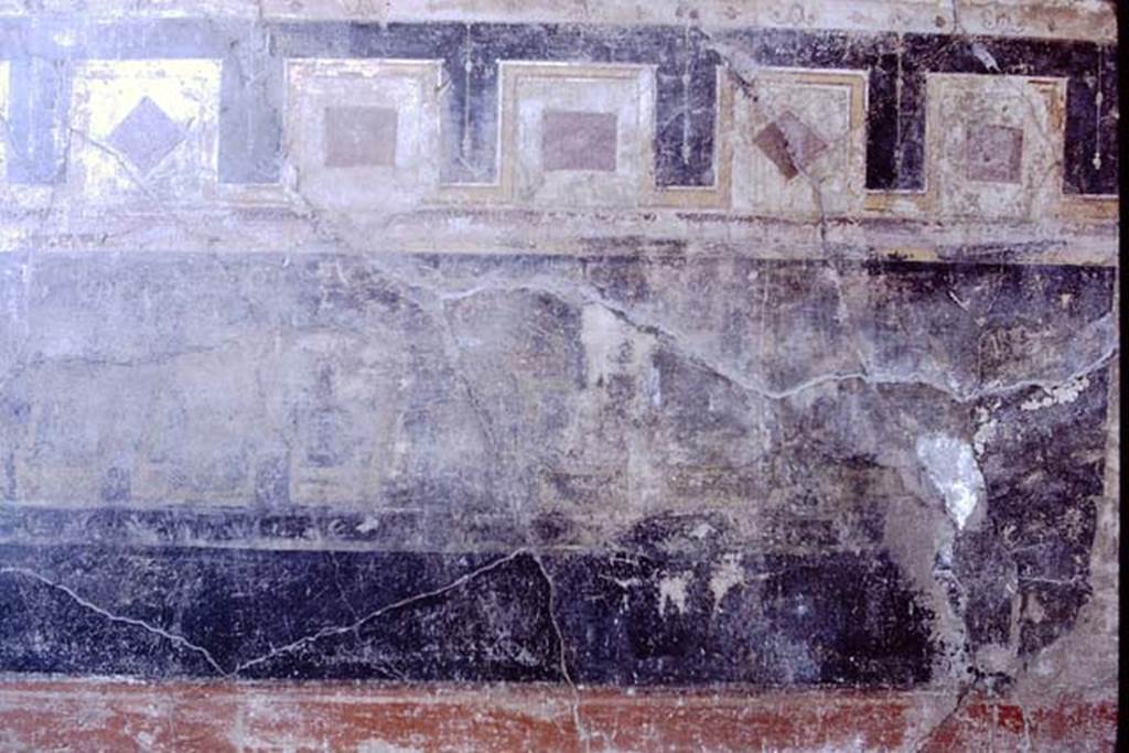 VI.16.7 Pompeii. 1968. Room G, lower centre of east wall of oecus.
Photo by Stanley A. Jashemski.
Source: The Wilhelmina and Stanley A. Jashemski archive in the University of Maryland Library, Special Collections (See collection page) and made available under the Creative Commons Attribution-Non Commercial License v.4. See Licence and use details.
J68f0237