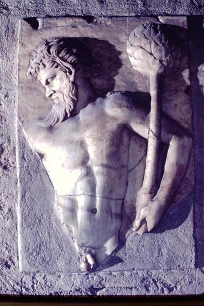 VI.16.7 Pompeii, 1968. Relief of a dancing satyr, found embedded in the south wall.
Photo by Stanley A. Jashemski.
Source: The Wilhelmina and Stanley A. Jashemski archive in the University of Maryland Library, Special Collections (See collection page) and made available under the Creative Commons Attribution-Non Commercial License v.4. See Licence and use details. J68f0230