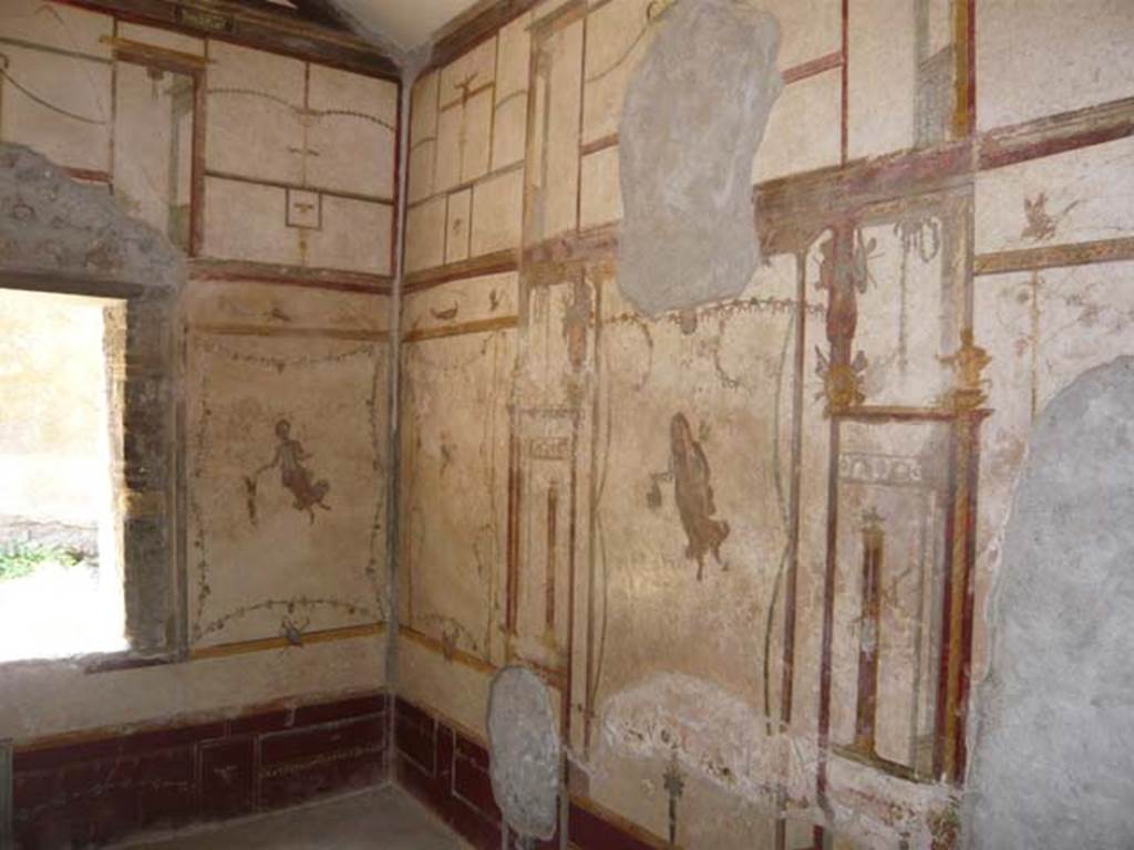 VI.16.7 Pompeii. June 2013. Room Q, west wall, north-west corner and north wall after restoration. Photo courtesy of Buzz Ferebee.