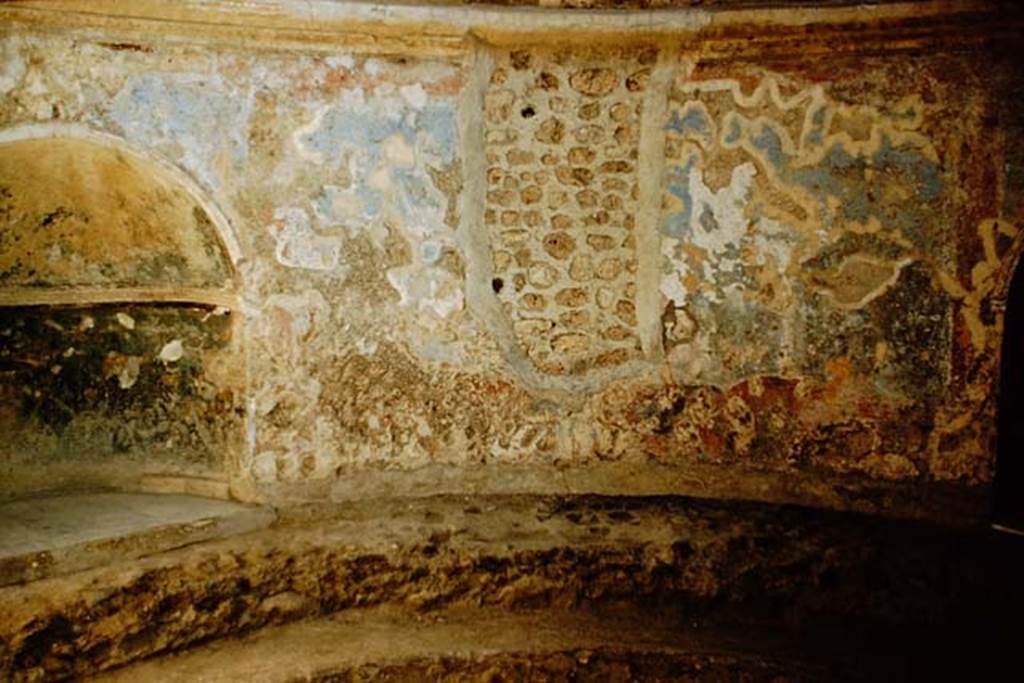 VII.1.8 Pompeii. 1959. Frigidarium 4, remains of painted decoration between recesses on north-east side. Photo by Stanley A. Jashemski.
Source: The Wilhelmina and Stanley A. Jashemski archive in the University of Maryland Library, Special Collections (See collection page) and made available under the Creative Commons Attribution-Non Commercial License v.4. See Licence and use details.
J59f0559