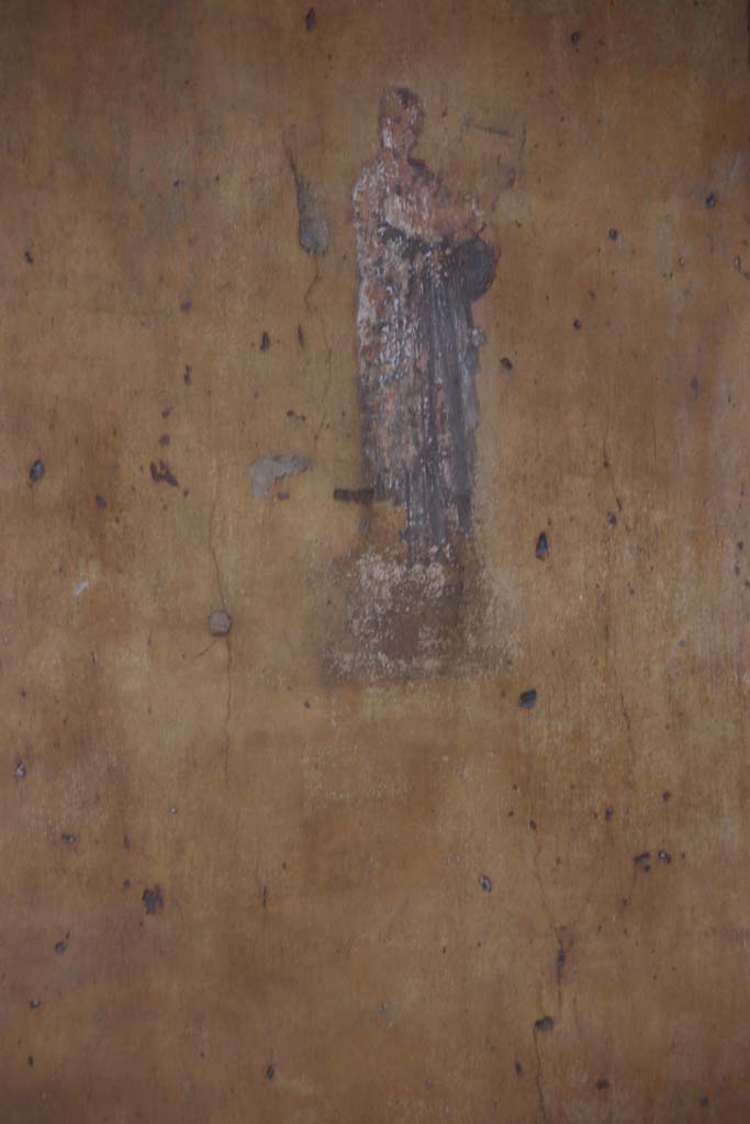VII.1.47 Pompeii. September 2017.
Exedra 10, detail of Erato with lyre, from middle of side panel at east end of north wall.
Photo courtesy of Klaus Heese.