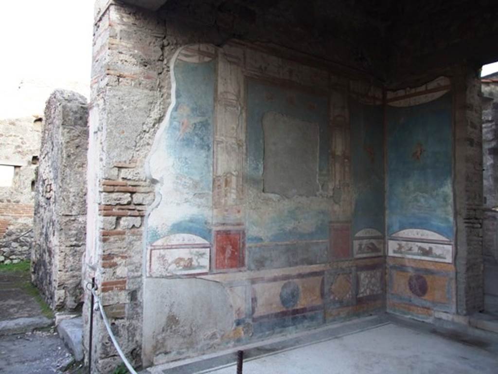 VII.4.48 Pompeii. December 2007. Room 11. Tablinum. East wall..