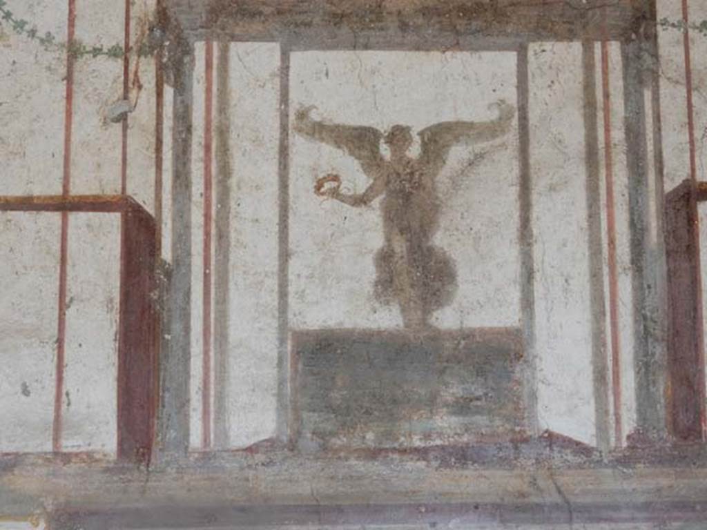 VII.4.48 Pompeii. May 2015. Room 14, detail from upper west wall.
Photo courtesy of Buzz Ferebee.
