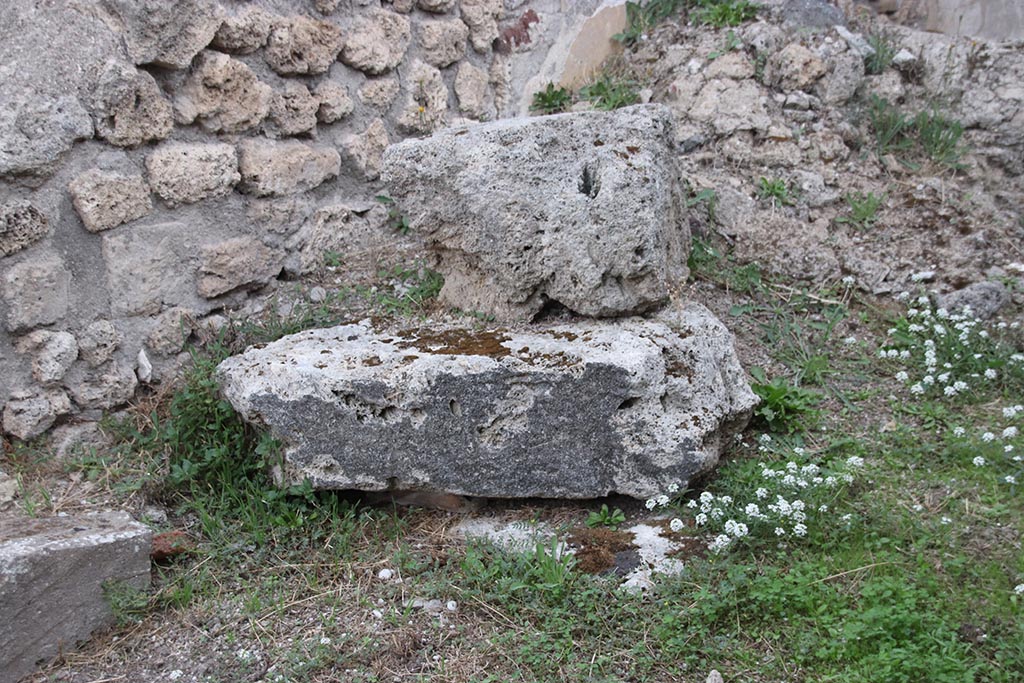 VII.7.5 Pompeii. October 2024. Looking north-east in room (f) in south-east corner of atrium. Photo courtesy of Klaus Heese.
