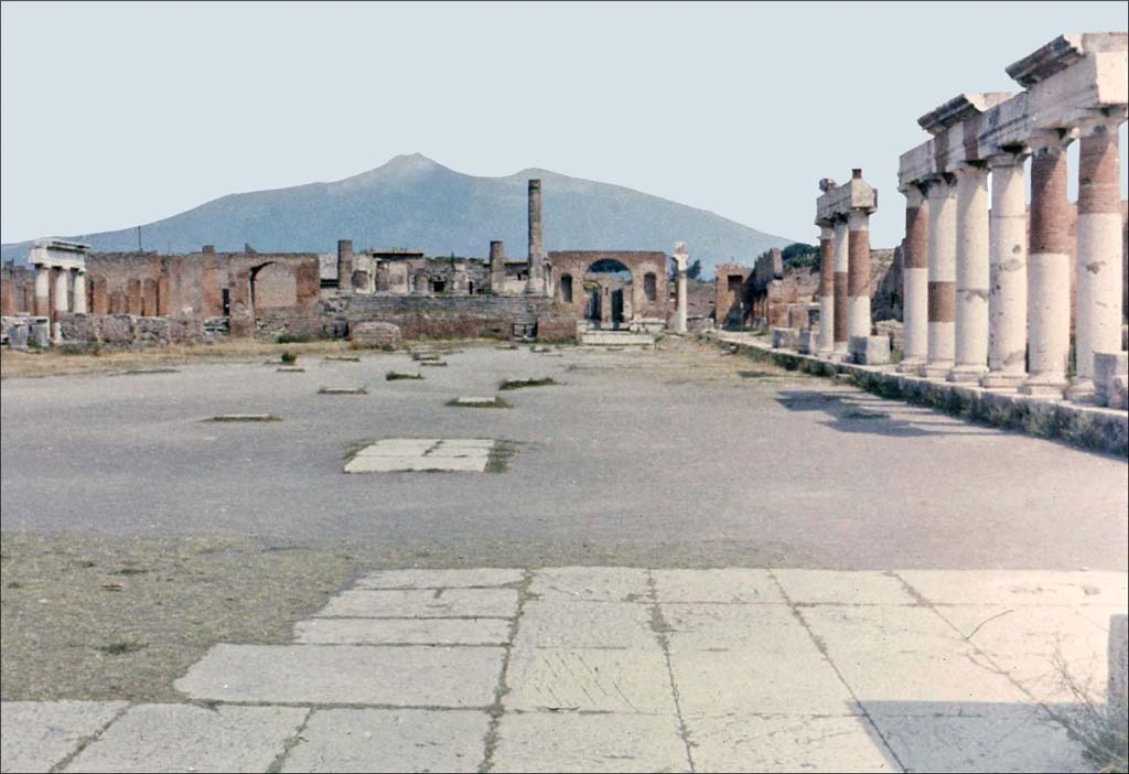 VII.8 Pompeii Forum. June 1962. Looking north along the east side.
Photo by Brian Philp: Pictorial Colour Slides, forwarded by Peter Woods
(P43.4 POMPEII The Forum)
