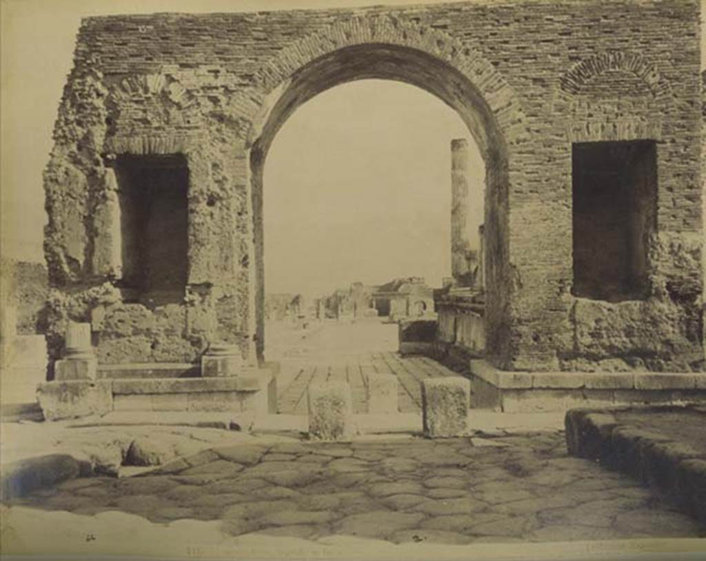 VII.8 Pompeii Forum. Mid 1890’s. Photo Edizione Esposito, no. 146. North-east entrance to Forum through the Arch of Tiberius. Looking south in to the Forum, from Via del Foro. Photo courtesy of Rick Bauer.