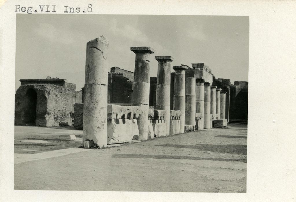 VII.8 Pompeii Forum. Pre-1937-39. Looking south along west side.
Photo courtesy of American Academy in Rome, Photographic Archive. Warsher collection no. 1121.
