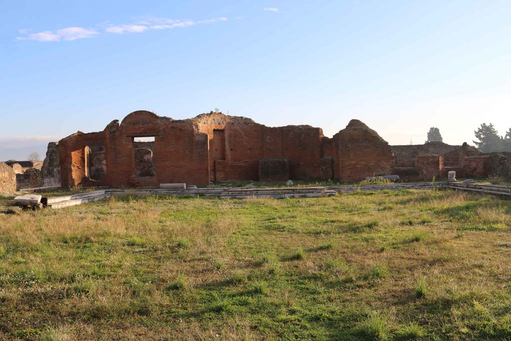 VII.9.1 Pompeii. December 2018. Looking towards east end. Photo courtesy of Aude Durand.