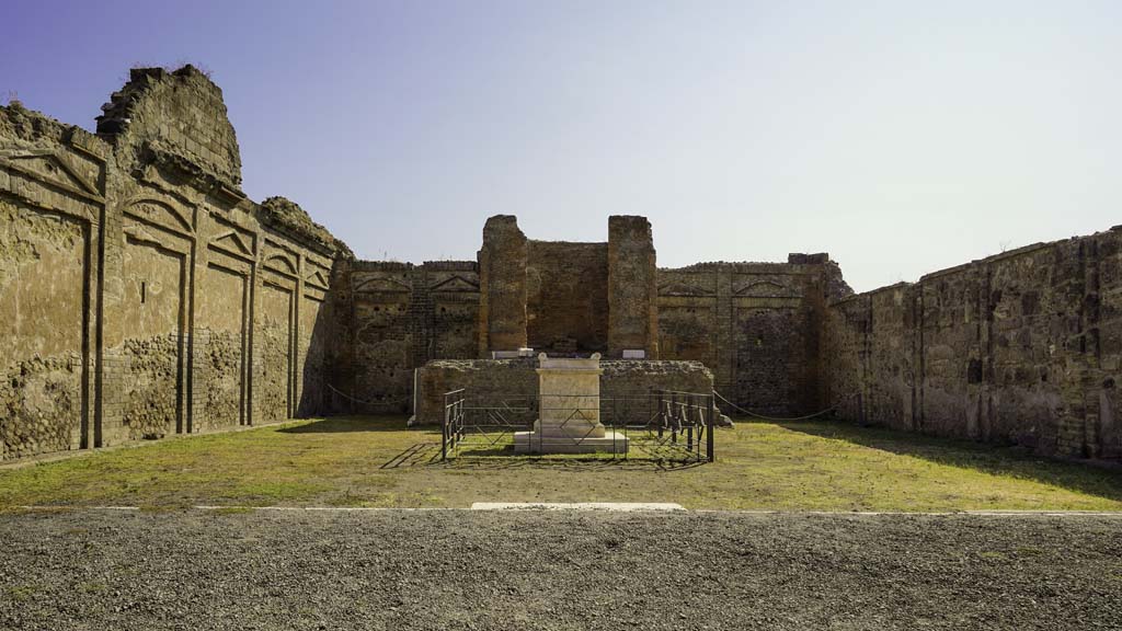 VII.9.2 Pompeii. August 2021. Looking east towards altar, with cella on podium. Photo courtesy of Robert Hanson.