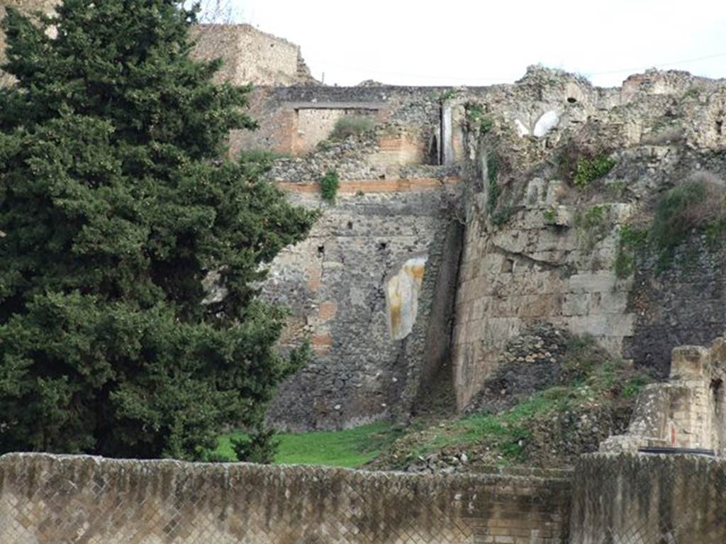 Unnumbered area at rear of VII.16.16 and VII.16.15. December 2006. This shows the house was built over the city walls which were no longer needed. This part of Pompeii was the location of several houses of wealthy people. Like the House of Umbricius Scaurus, a number of the houses here had several floor levels and views of the sea.