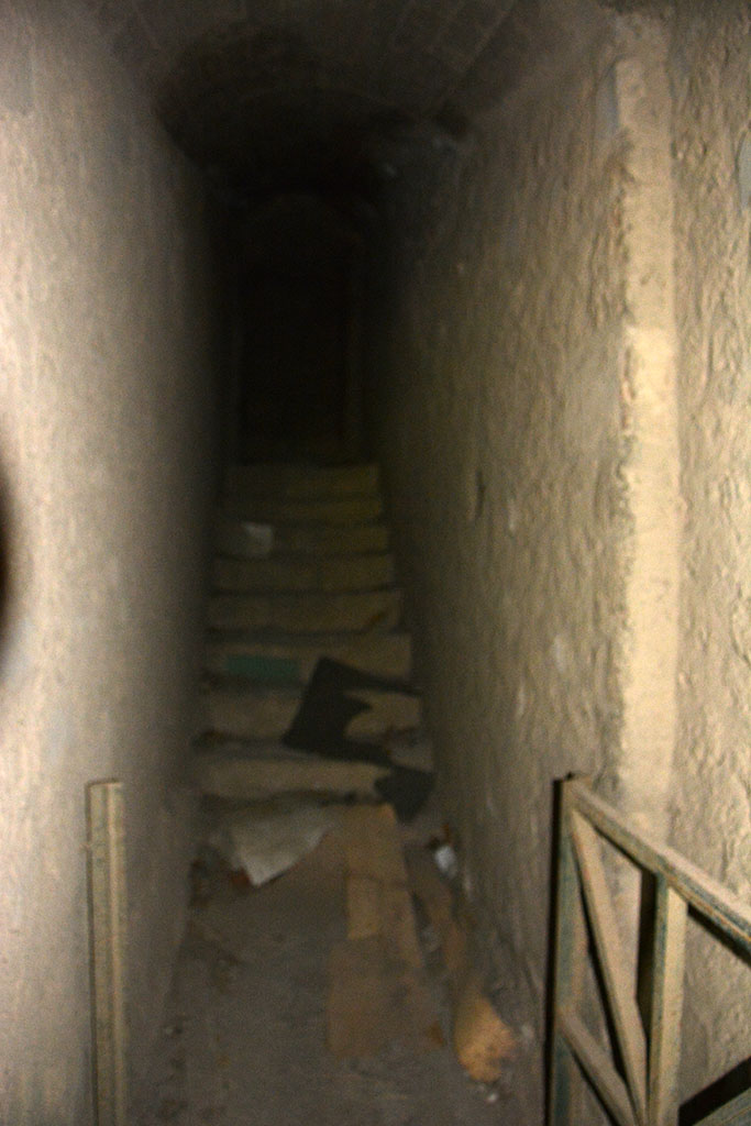 VII.16.22 Pompeii. October 2018. Corridor 76, steps up to upper floor.
Foto Annette Haug, ERC Grant 681269 DÉCOR.