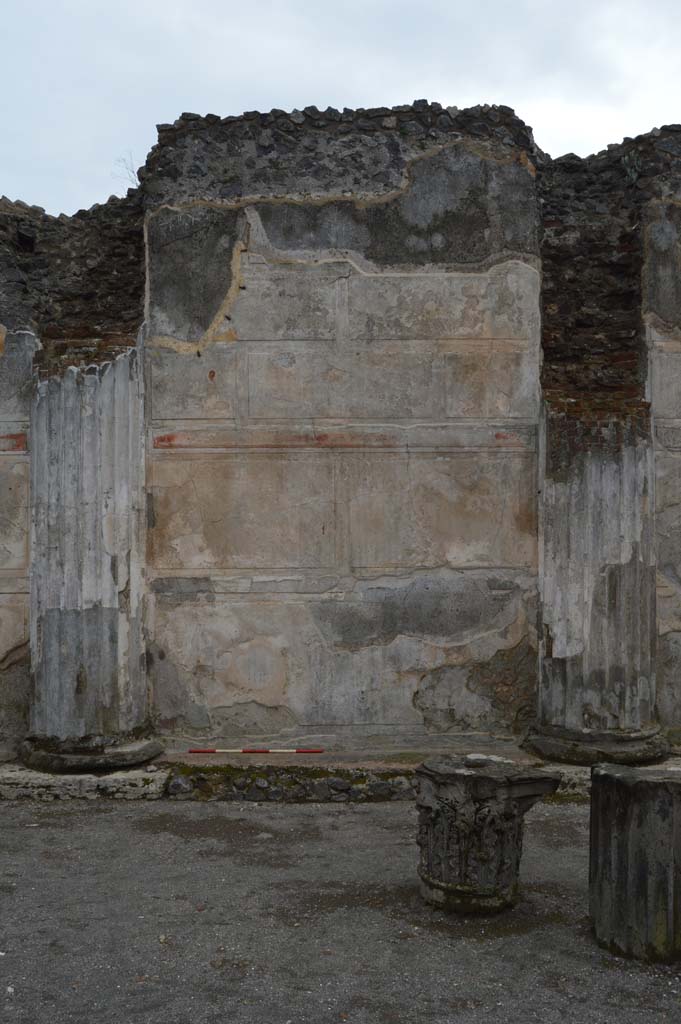 VIII.1.1 Pompeii, March 2018. Looking towards detail of decoration from south wall.
Foto Taylor Lauritsen, ERC Grant 681269 DÉCOR.