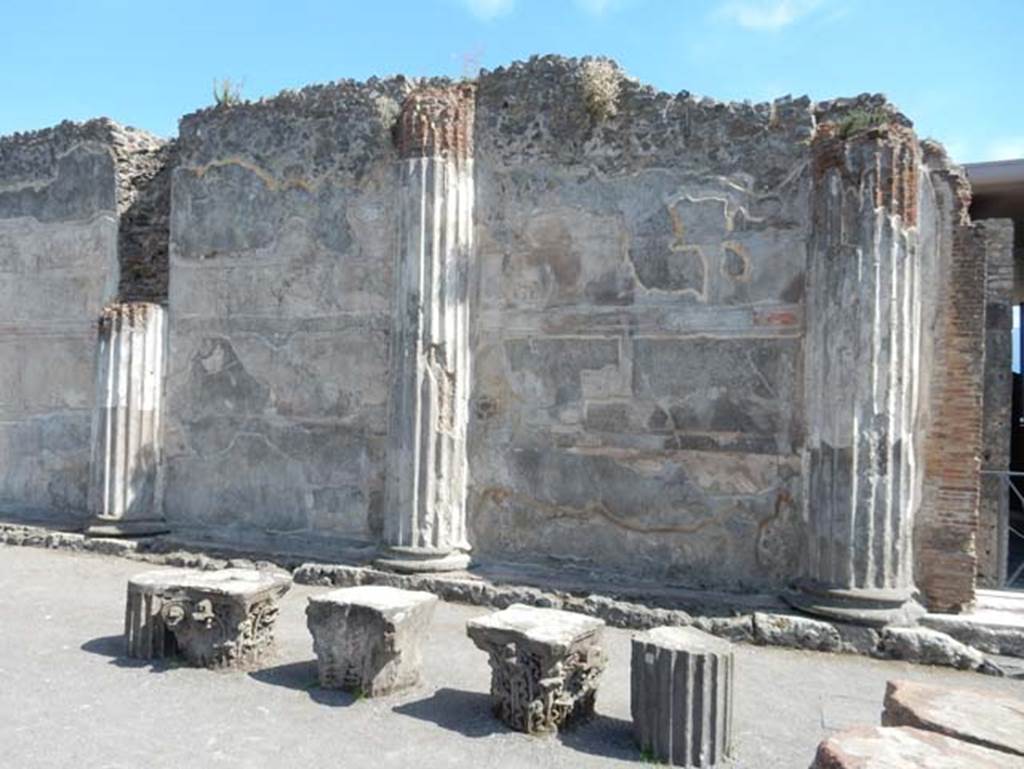 VIII.1.1 Pompeii, May 2018. Looking towards south wall of south side corridor.
Photo courtesy of Buzz Ferebee.