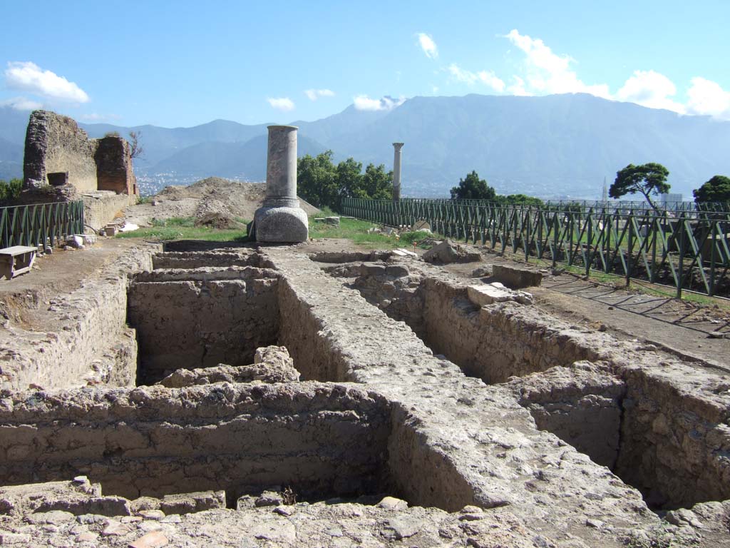 VIII.1.3 Pompeii. May 2015. Looking south across the Sarno plain, from Temple of Venus.  Photo courtesy of Buzz Ferebee.
