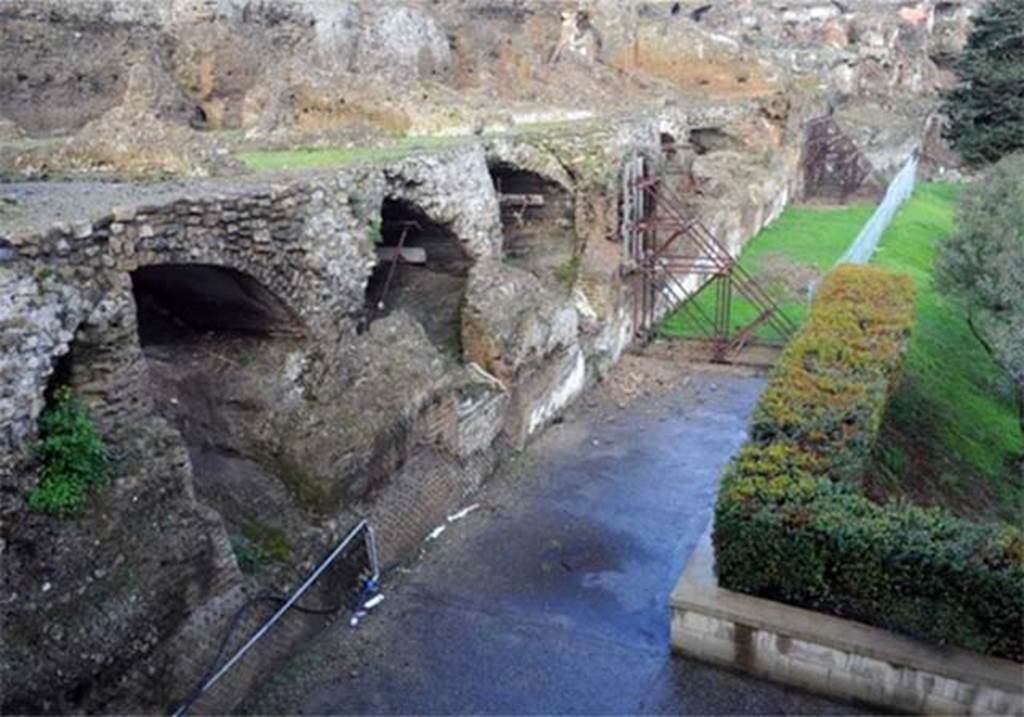 VIII.1.3 Pompeii. March 2014. View along base of temple showing area of collapse.