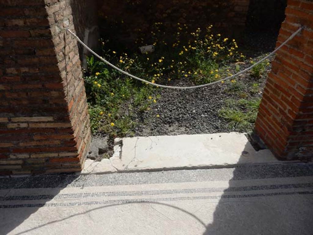 VIII.2.16 Pompeii. May 2017. Doorway to room on south side of entrance corridor.
Photo courtesy of Buzz Ferebee.