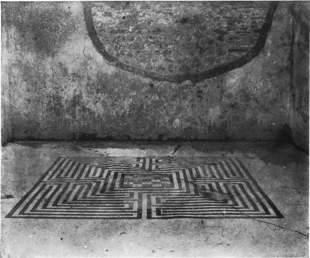 VIII.2.16 Pompeii. c.1930. Central motif from south ala.
See Blake, M., (1930). The pavements of the Roman Buildings of the Republic and Early Empire. Rome, MAAR, 8, (p.83, & Pl.19, tav.1).