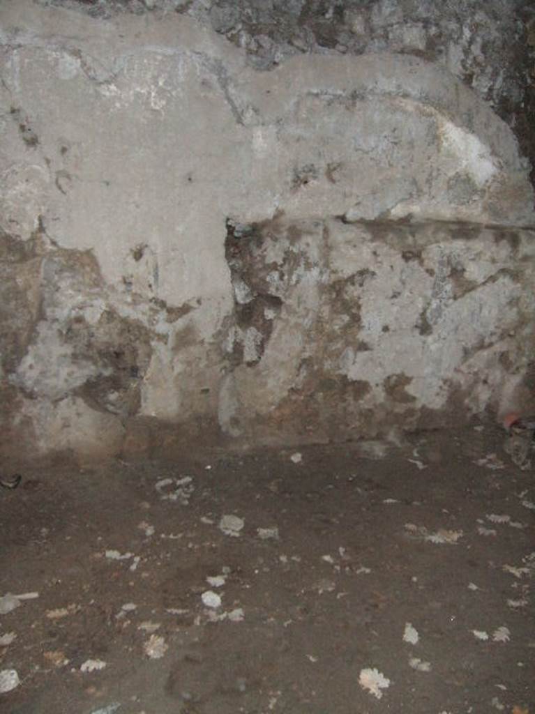 VIII.2.39 Pompeii. May 2006. First lower floor.