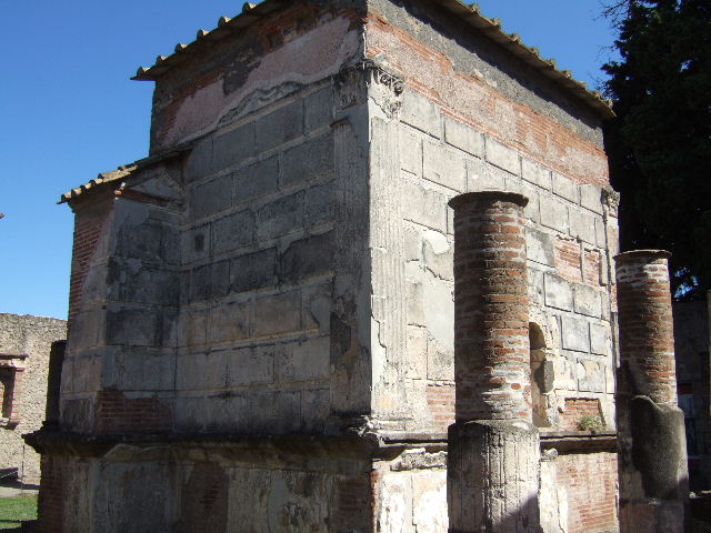 VIII.7.28 Found in Temple of Isis (now in Naples Archaeological Museum)