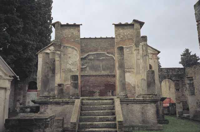 VIII.7.28 Found in Temple of Isis or Tempio di Iside.  Found on right feature of east wall.  Now in Naples Archaeological Museum.