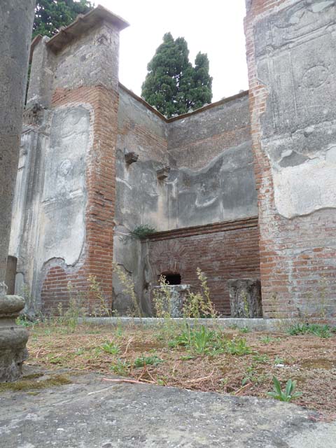 VIII.7.28 Found in Temple of Isis (now in Naples Archaeological Museum)