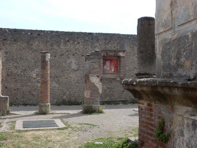 VIII.7.28 Pompeii.  Painting of sacred ibis.  Now in Naples Archaeological Museum.