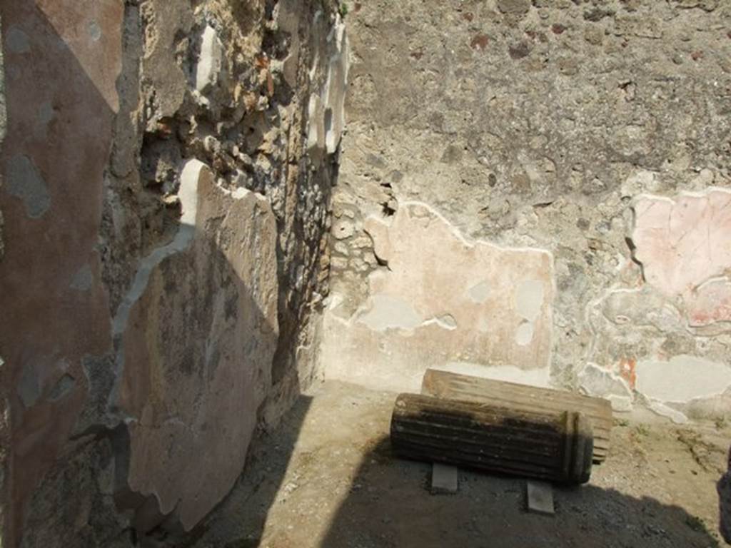 IX.3.5 Pompeii. March 2009. Room 20. North east corner.