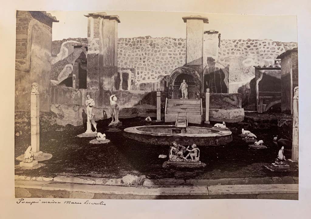 IX.3.5 Pompeii.
From an album of Michele Amodio dated 1874, entitled “Pompei, destroyed on 23 November 79, discovered in 1745”.
Looking east across garden area. Photo courtesy of Rick Bauer.