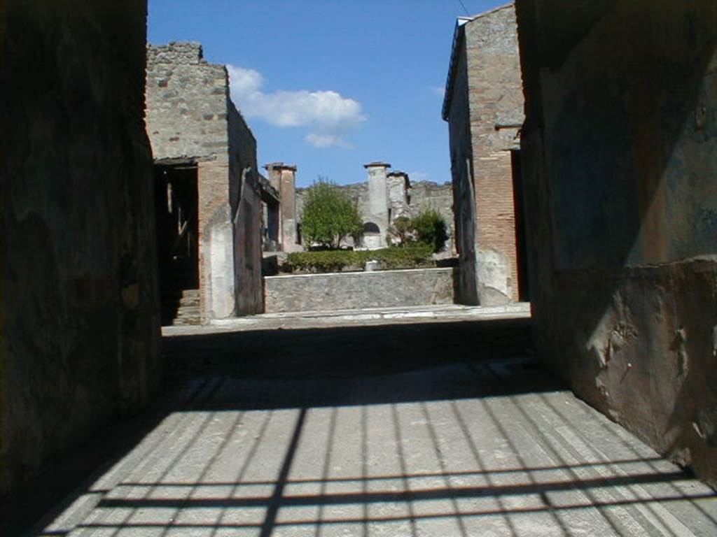 IX.3.5 Pompeii. September 2004. Room 1, looking east along the entrance fauces.
