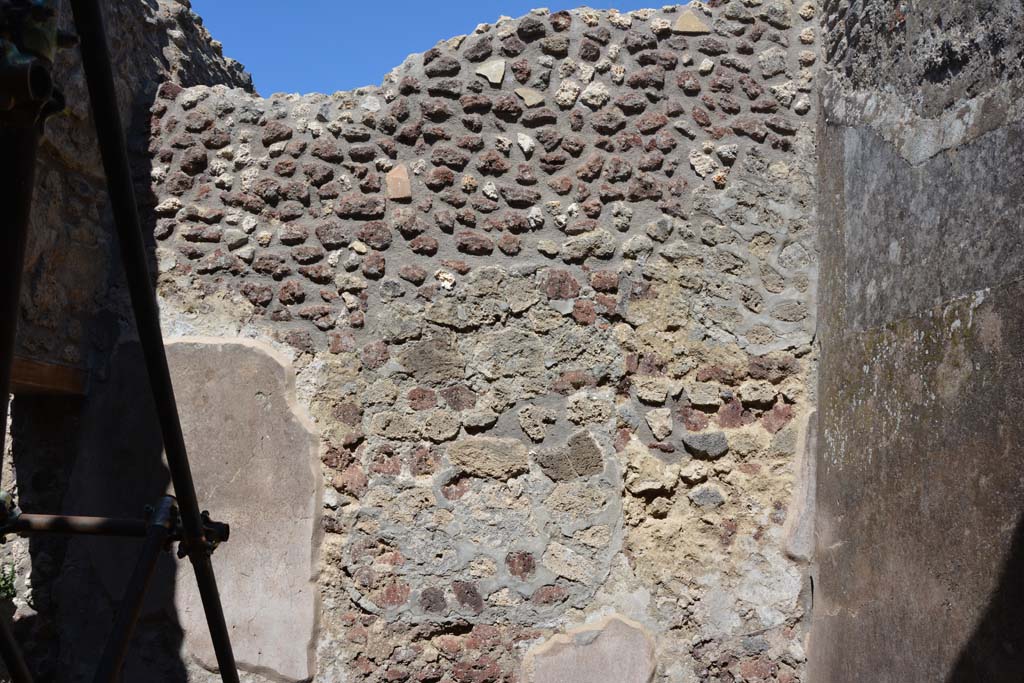 IX.5.18 Pompeii. May 2017. Room u, upper east wall.
Foto Christian Beck, ERC Grant 681269 DÉCOR.