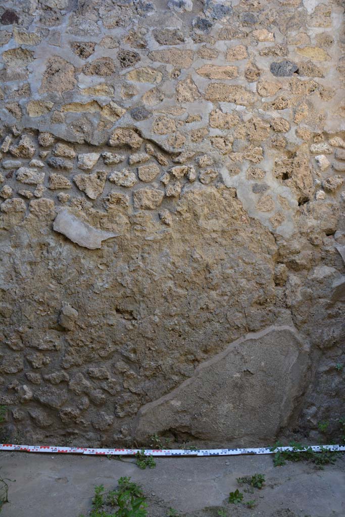 IX.5.18 Pompeii. May 2017. Room t, north wall towards east end.
Foto Christian Beck, ERC Grant 681269 DÉCOR.