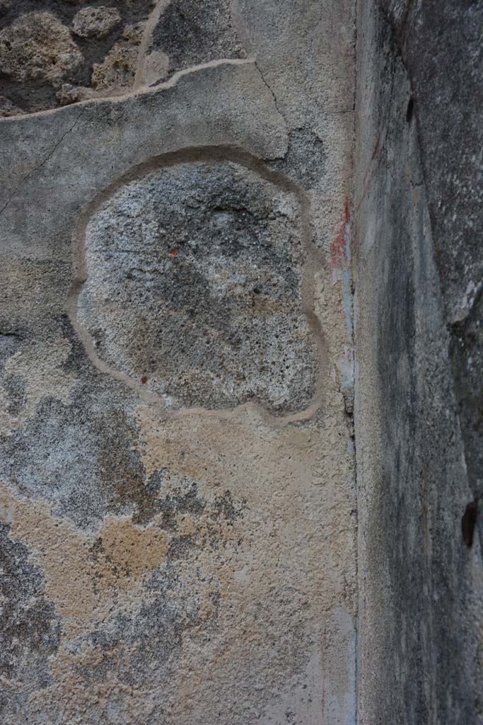 IX.5.18 Pompeii. March 2017. Room p, north wall in north-east corner.
Foto Christian Beck, ERC Grant 681269 DÉCOR.