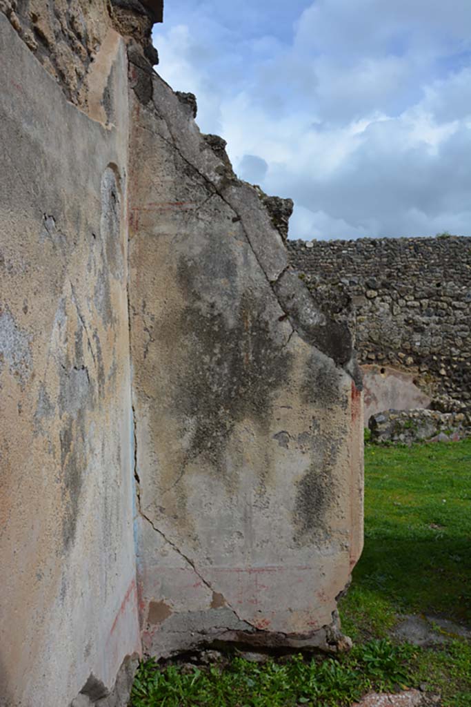 IX.5.18 Pompeii. March 2018.
Room “p”, east wall on north side of doorway in north-east corner.
Foto Annette Haug, ERC Grant 681269 DÉCOR.