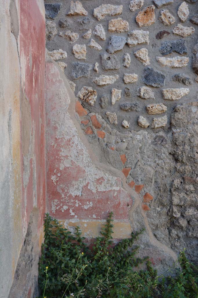 IX.5.18 Pompeii. May 2017. Room o, north wall in north-west corner.
Foto Christian Beck, ERC Grant 681269 DÉCOR.