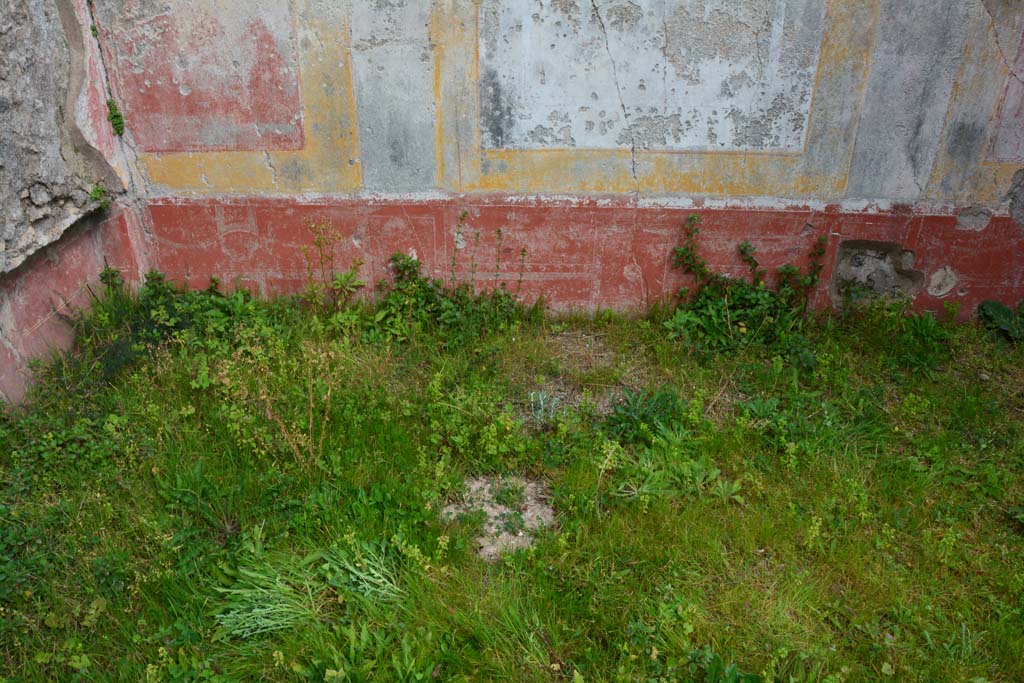 IX.5.18 Pompeii. March 2017. Room o, lower east wall.
Foto Christian Beck, ERC Grant 681269 DÉCOR.